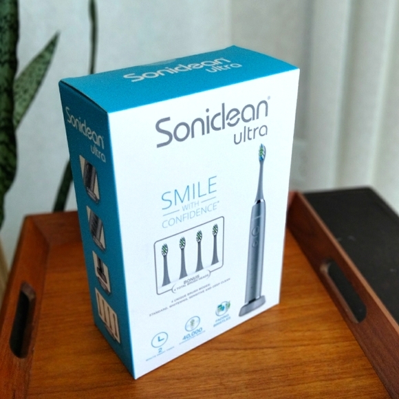 NIB SONICLEAN Ultra Rechargeable Sonic Toothbrush w/ Bonus Toothbrush Heads - Picture 2 of 13